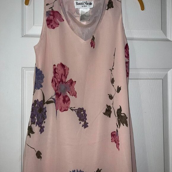 Women's multi Dress - Picture 1 of 5